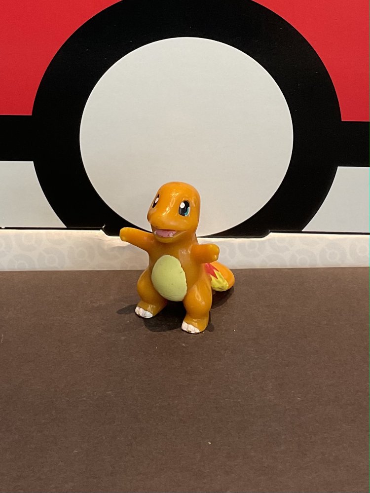 Charmander Pokemon Figür