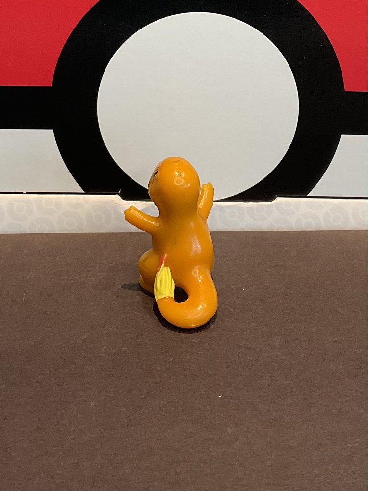 Charmander Pokemon Figür