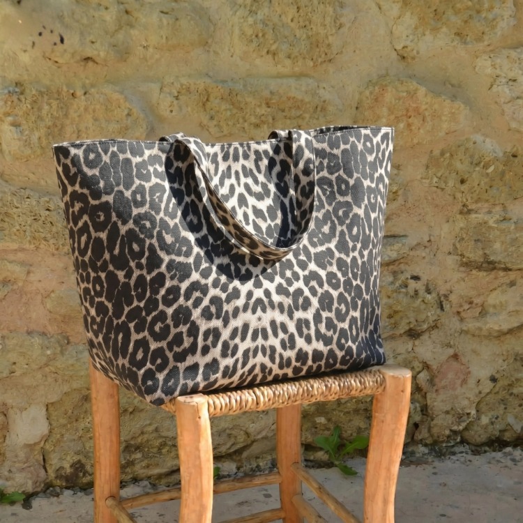 Pomèlie Mega Tote - Çift Taraflı (Leopar & Vizon) Dev Hacimli El Yapımı Çanta