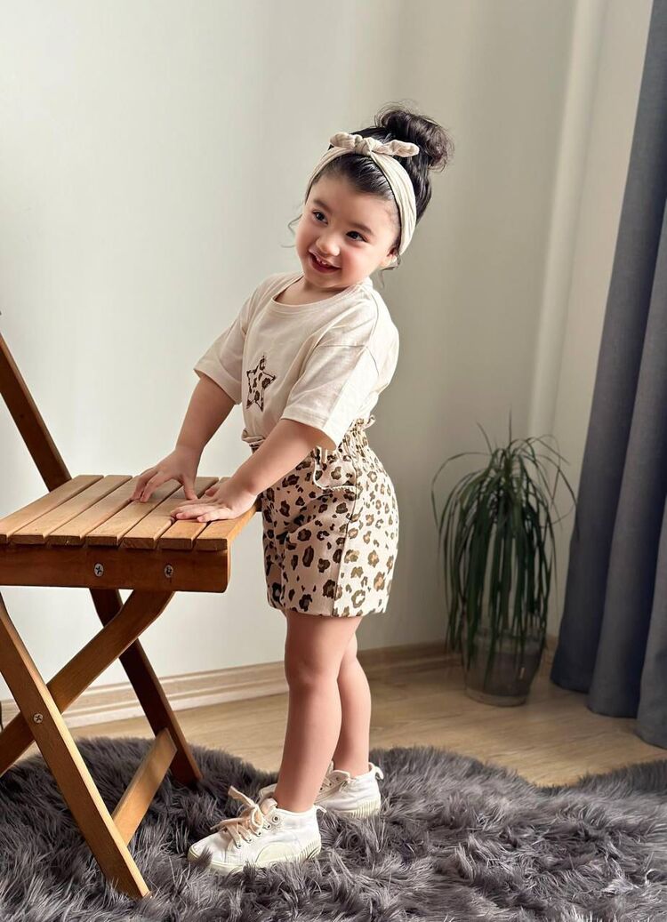 KIZ ÇOCUK LEOPAR DESENLİ ŞORTLU 2Lİ TAKIM