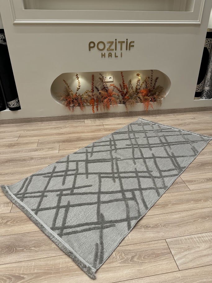 Focus Serisi Renkli Kalın Modern Makine Halısı 4 metre kare