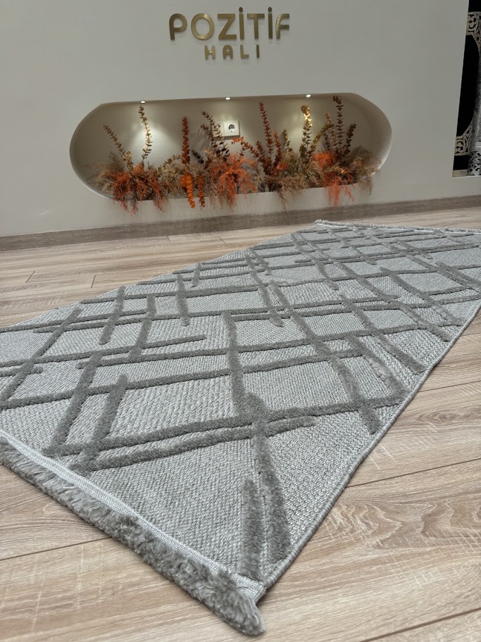 Focus Serisi Renkli Kalın Modern Makine Halısı 4 metre kare