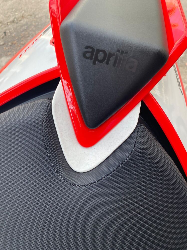 Aprilia Rs660 Sele arkası koruma kapak(Siyah Renk)