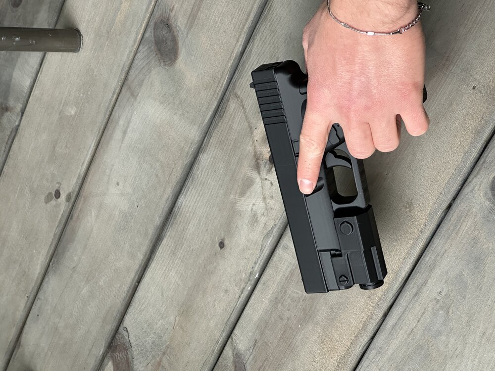 3D baskı hareketli yaylı Glock 17