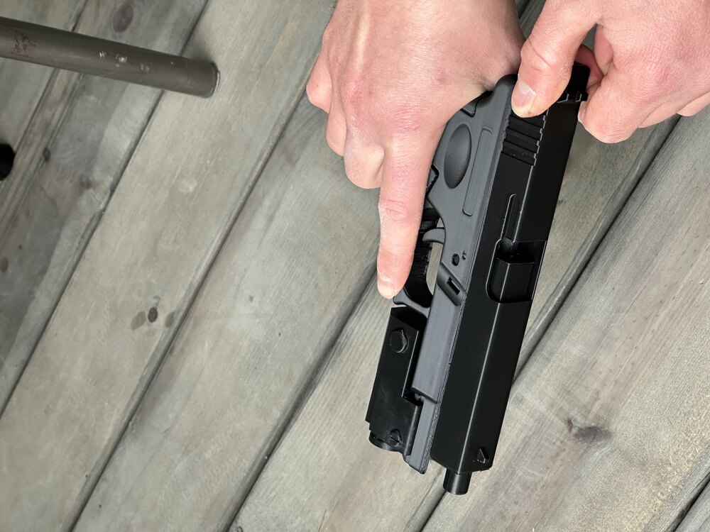 3D baskı hareketli yaylı Glock 17