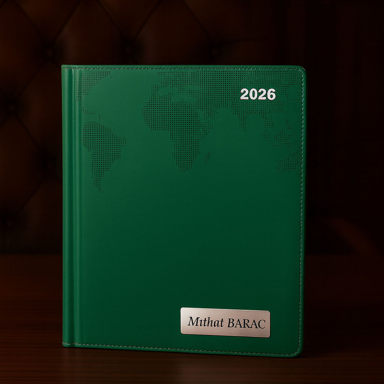 Isme Özel Yeşil Dünya Baskılı Ajanda 2026 Tarihli - Isme Özel Kalem Hediyeli