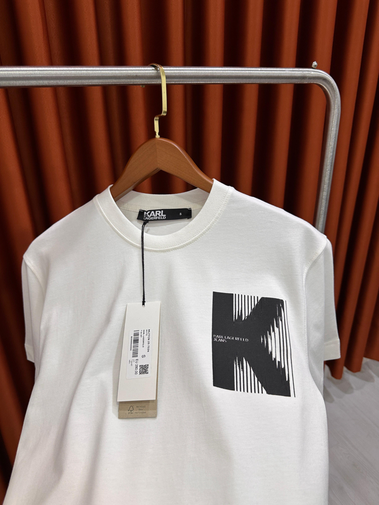 Karl Lagerfeld