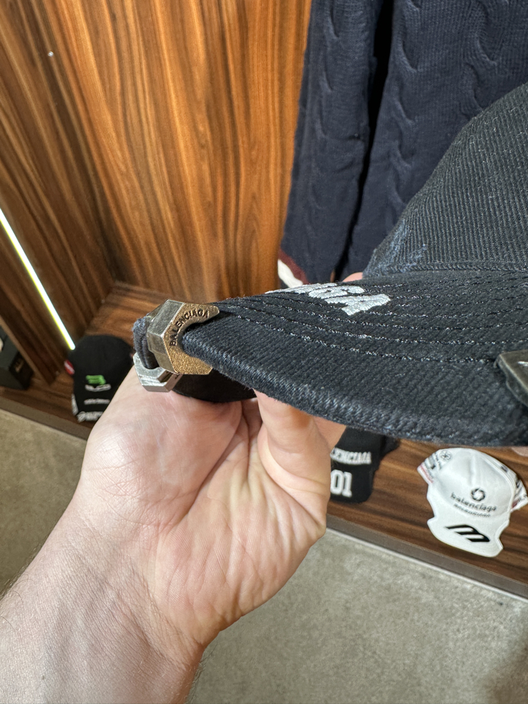 Balenciaga İthal Cap