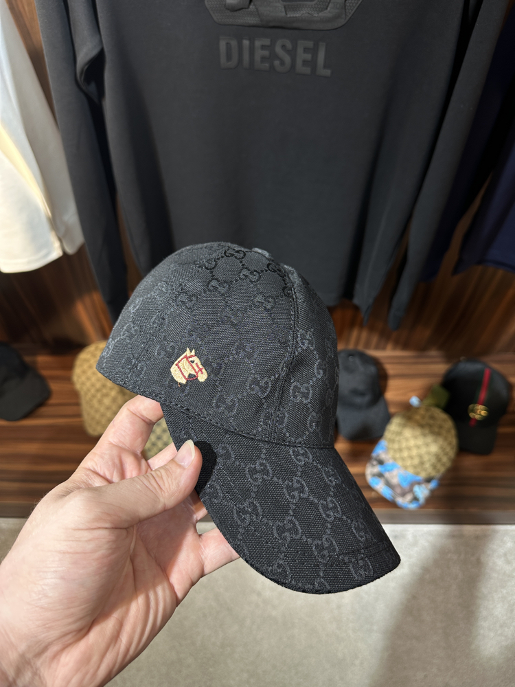 Gucci İthal