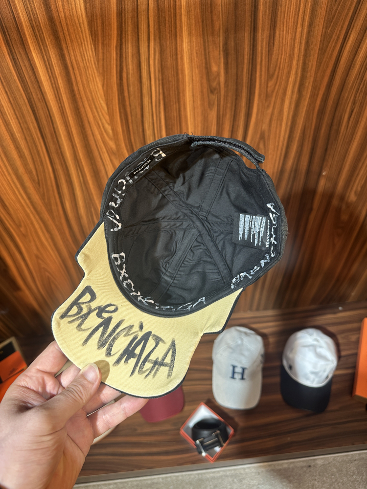Balenciaga İthal Cap