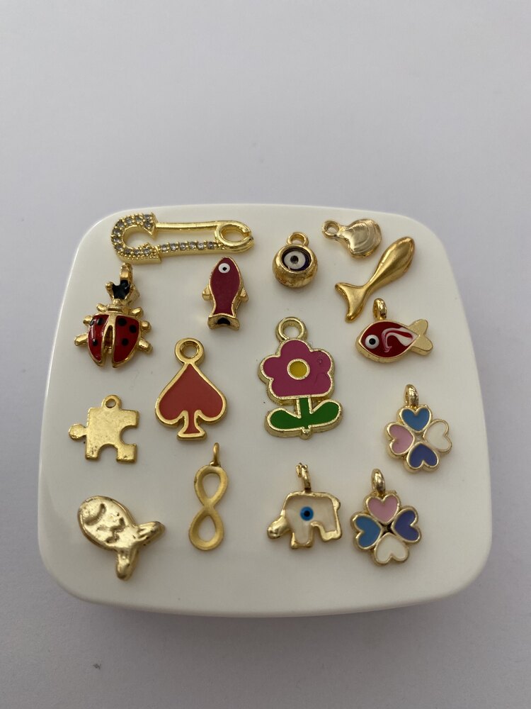 15 Adet Charm