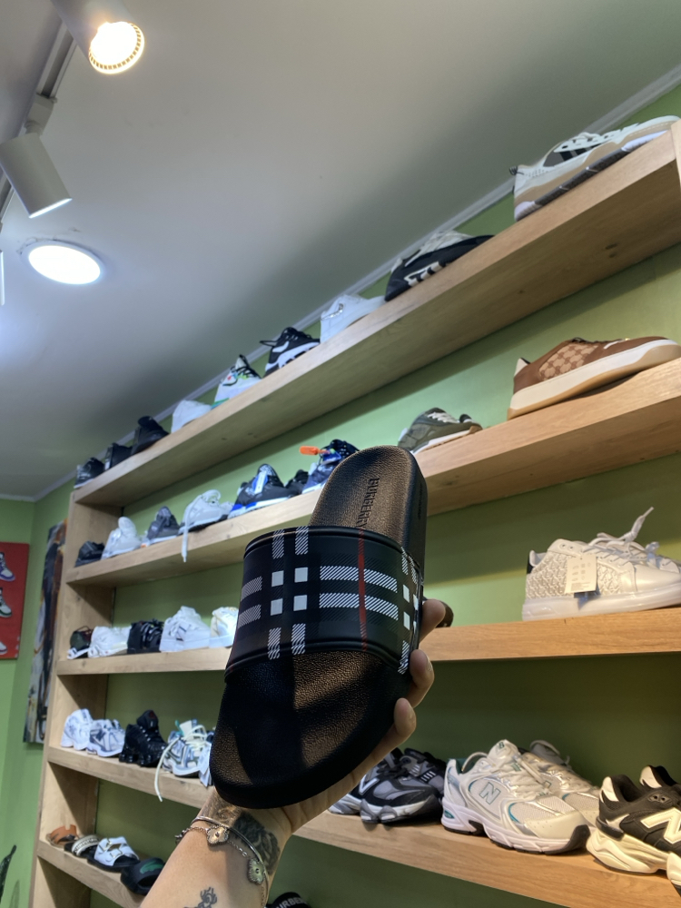 Burberry terlik