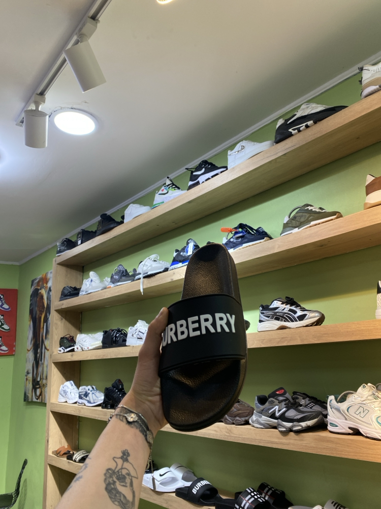 Burberry terlik 