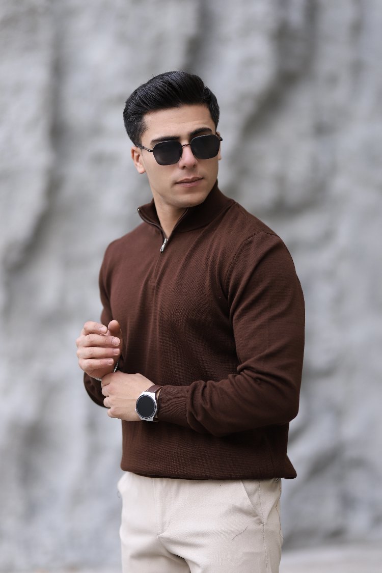 DİK YAKA YARIM FERMUARLI DÜZ ÖRGÜ P012