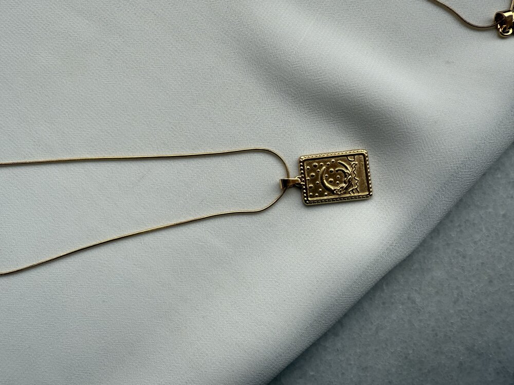 Gold Çelik Kolye