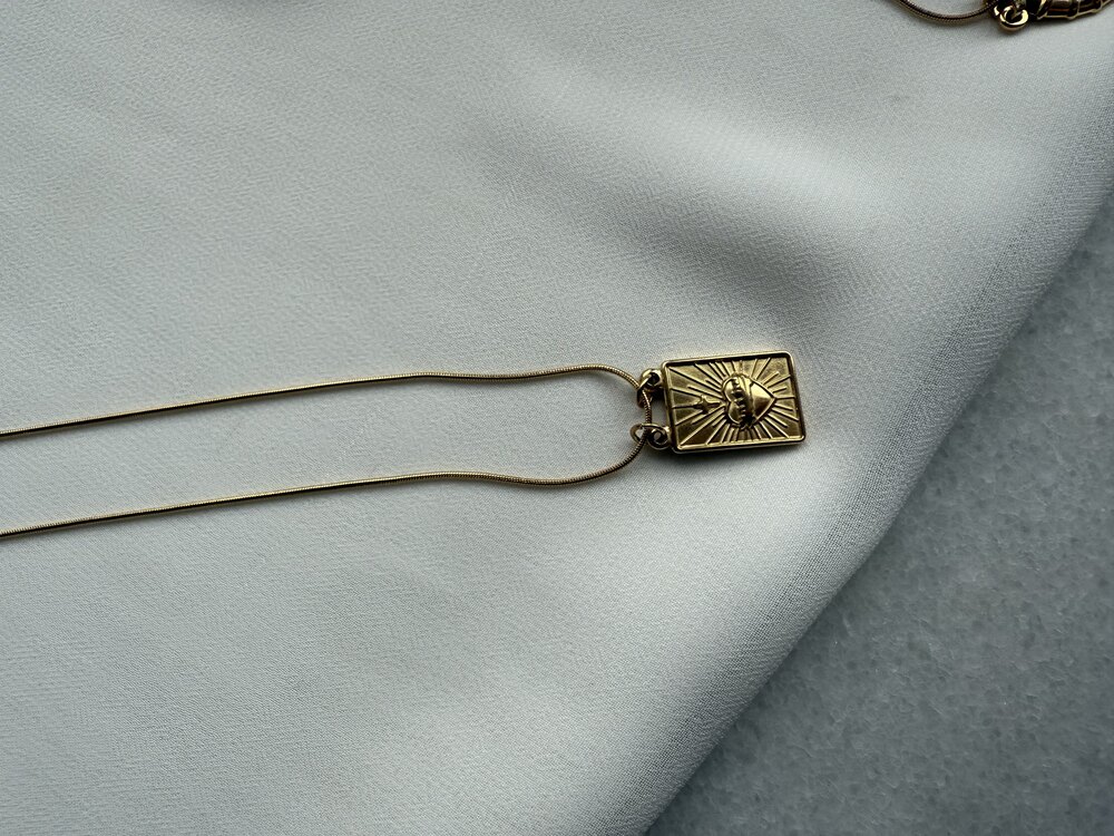 Gold Çelik Kolye