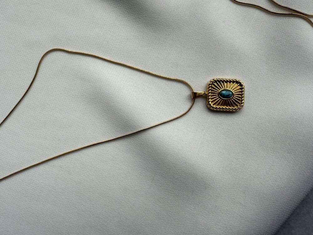 Gold Çelik Kolye