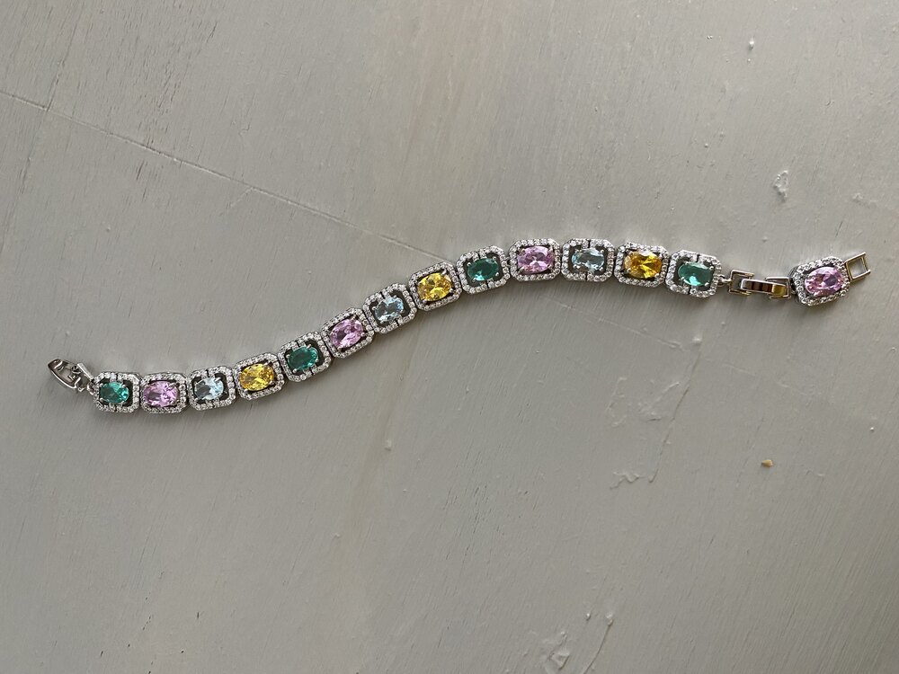 Renkli Taşlı Bileklik
