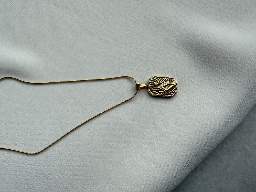 Gold Çelik Kolye