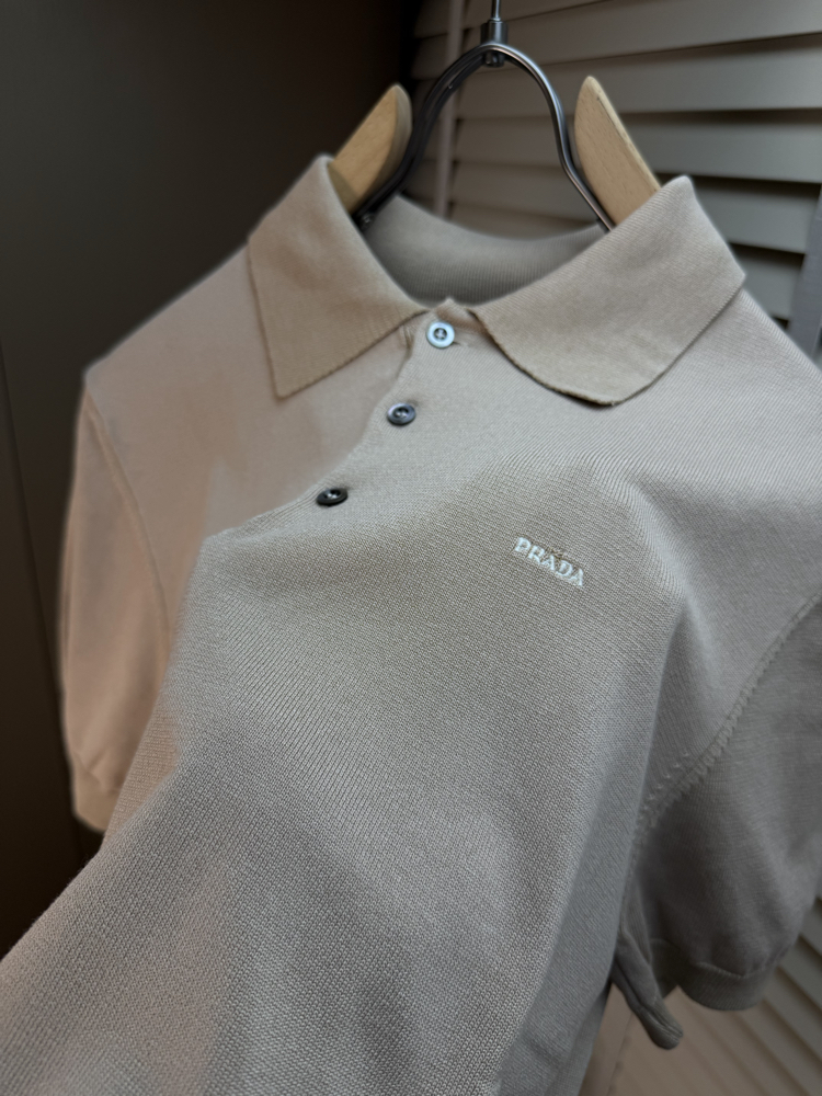 Prada Polo Yaka 
