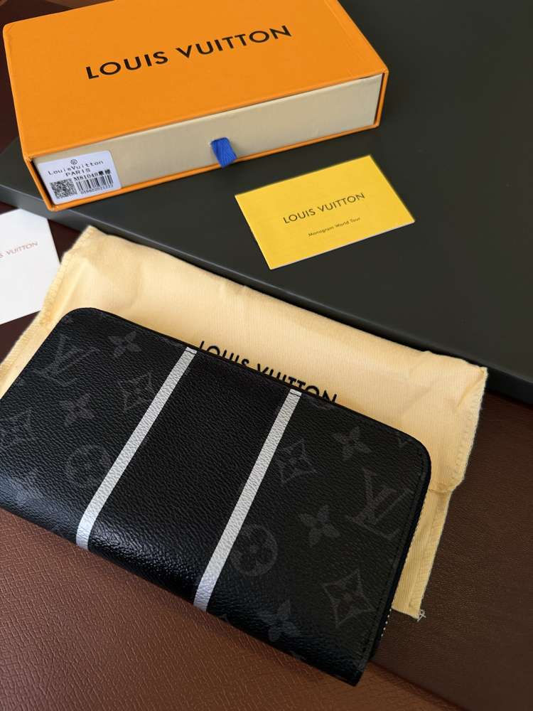 Louis Vuitton El Portföyü