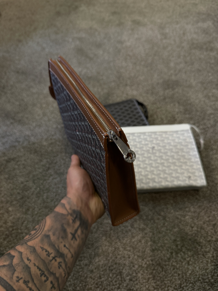 Goyard Clutch