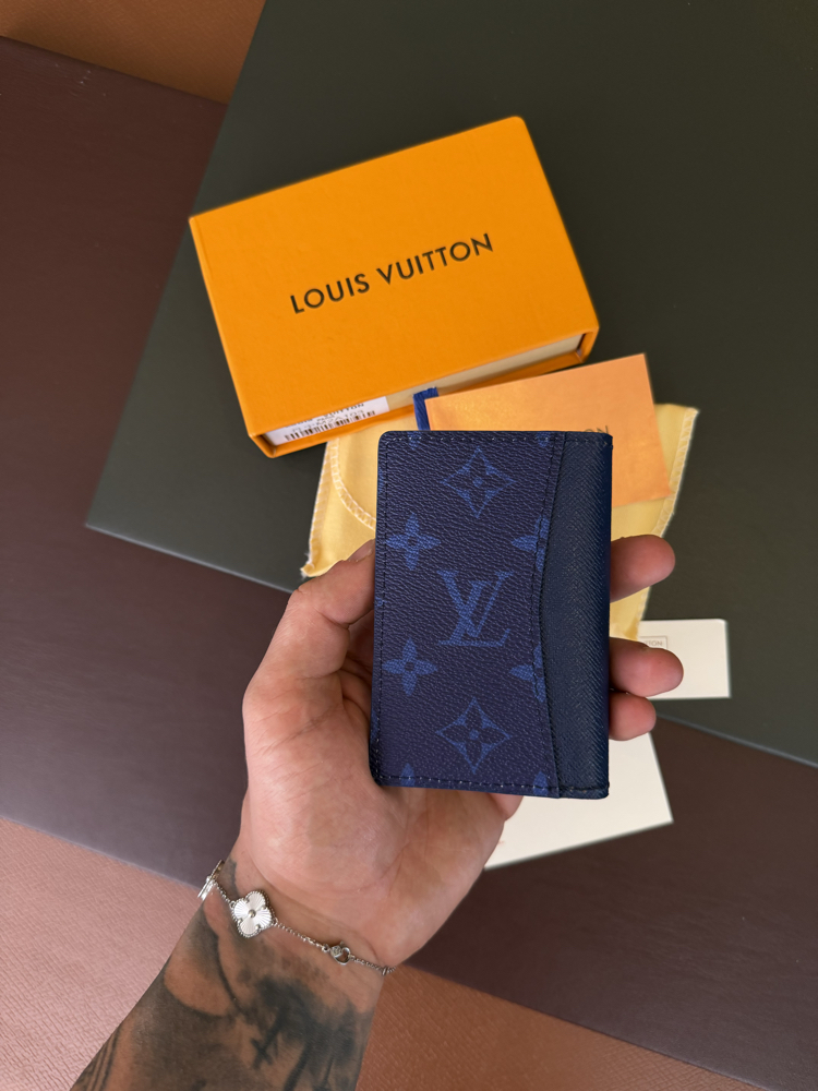 Louis Vuitton Kartlık 