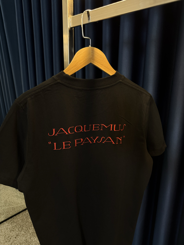Jacquemus T-Shirt