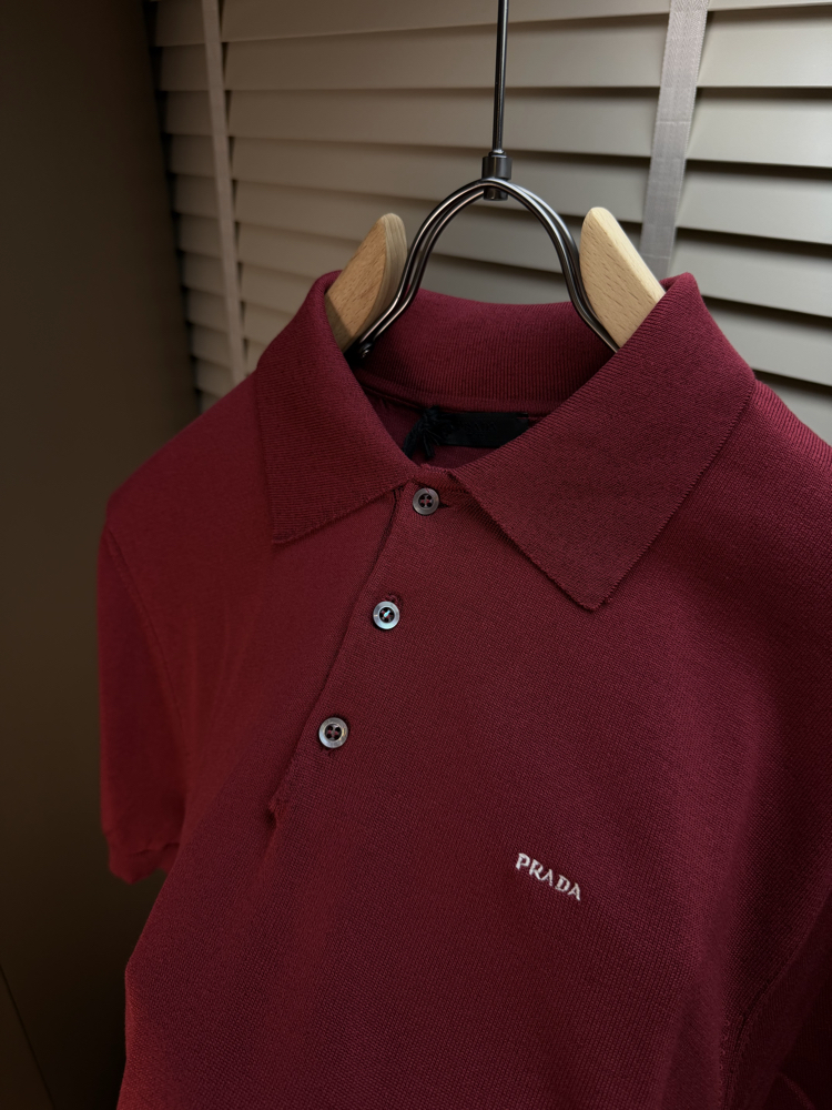 Prada Polo Yaka