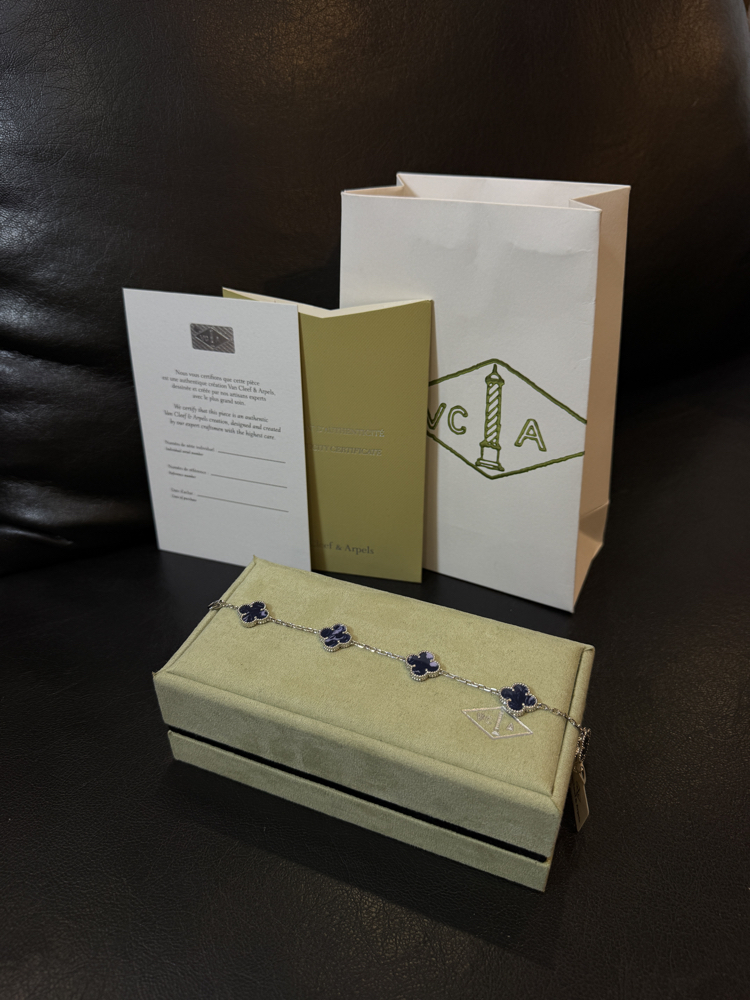 Van Cleef Lacivert