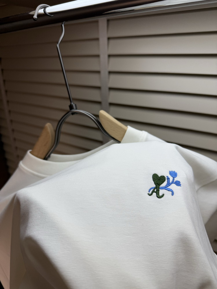 Ami Paris T-Shirt