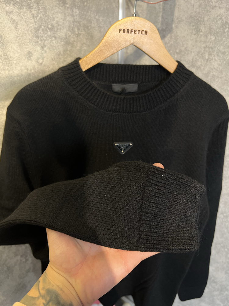 Prada Triko Kazak