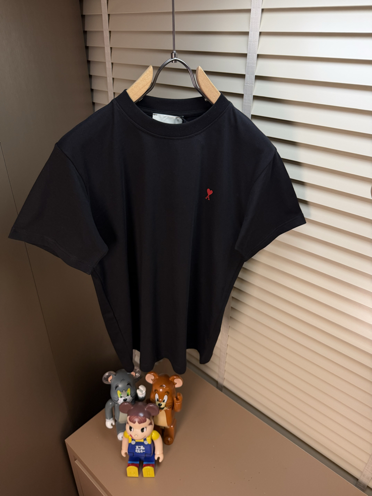 Ami Paris T-Shirt