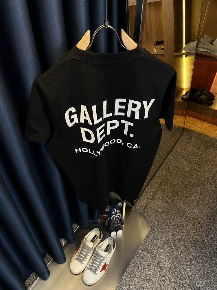 Gallery Dept. T-Shirt