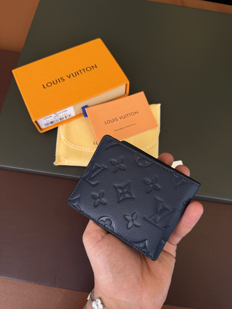 Louis Vuitton Cüzdan