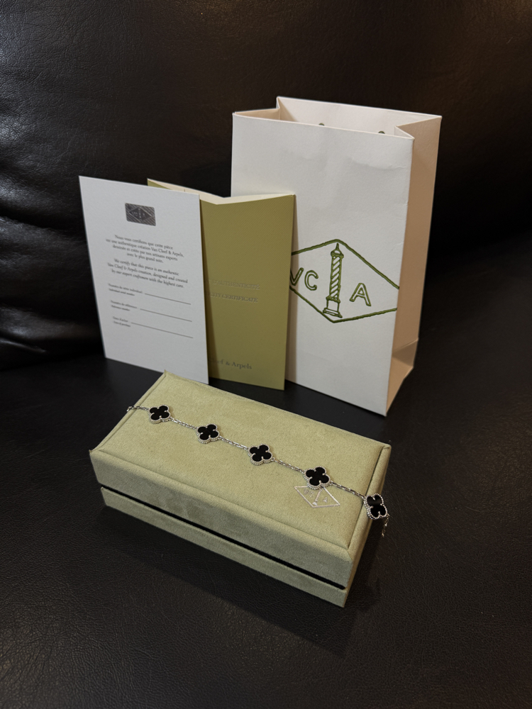 Van Cleef Siyah