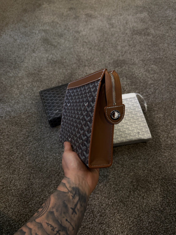 Goyard Clutch