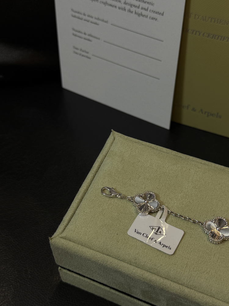 Van Cleef Gümüş