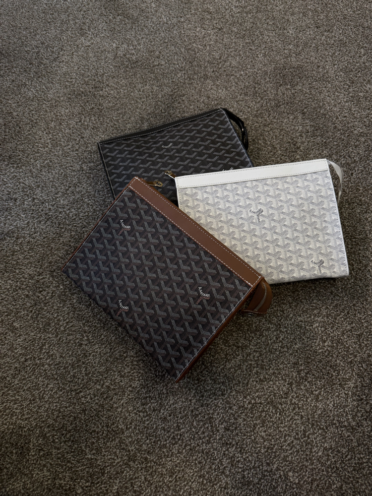 Goyard Clutch