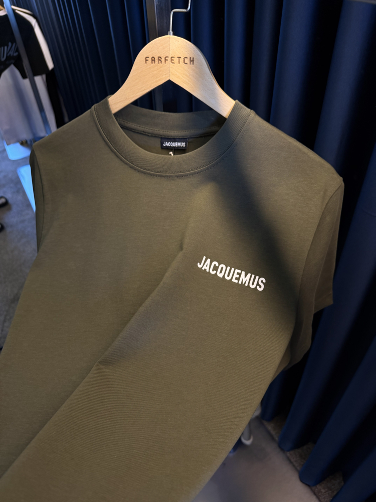 Jacquemus T-Shirt