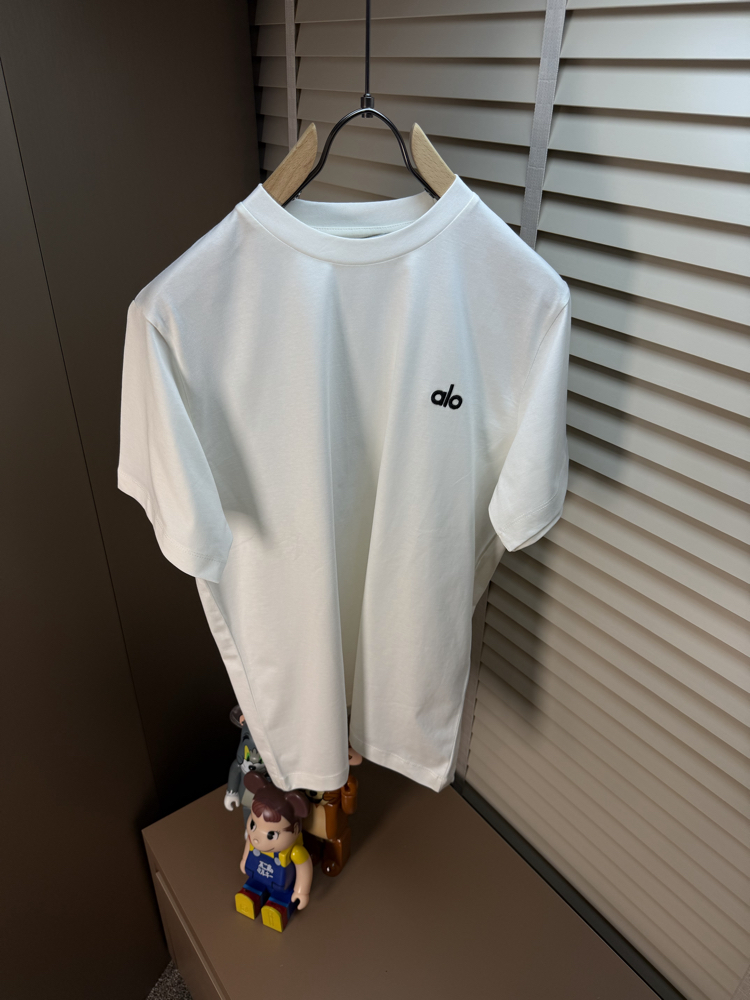 Alo T-Shirt