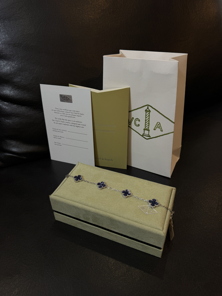 Van Cleef Lacivert