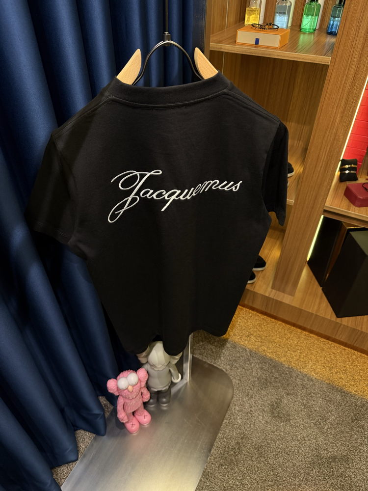 Jacquemus T-Shirt