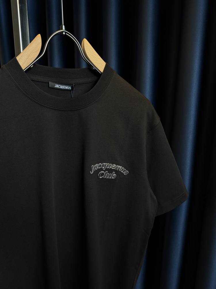 Jacquemus T-Shirt