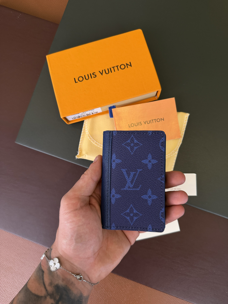 Louis Vuitton Kartlık 