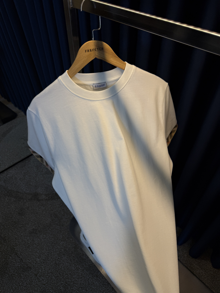 Burberry T-Shirt