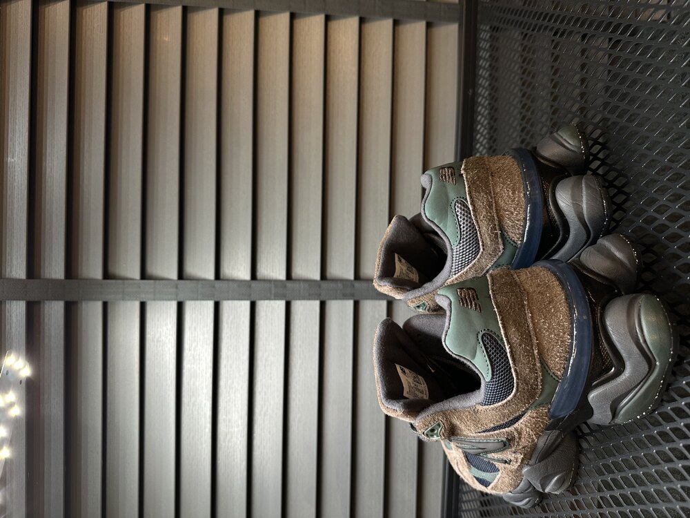 New Balance 9060
