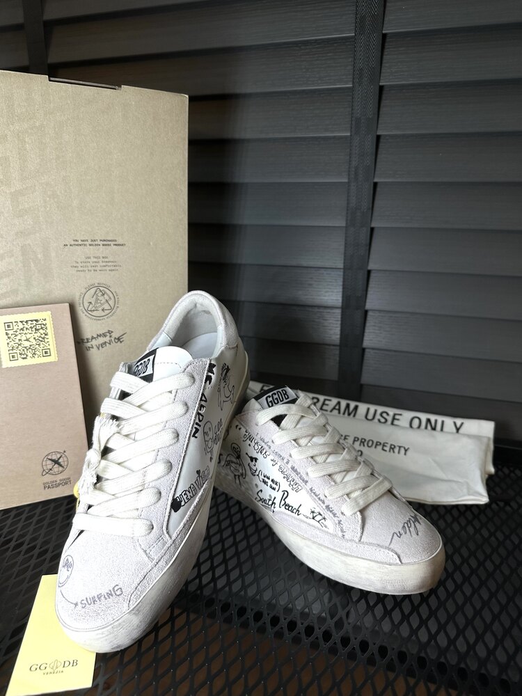 Golden Goose