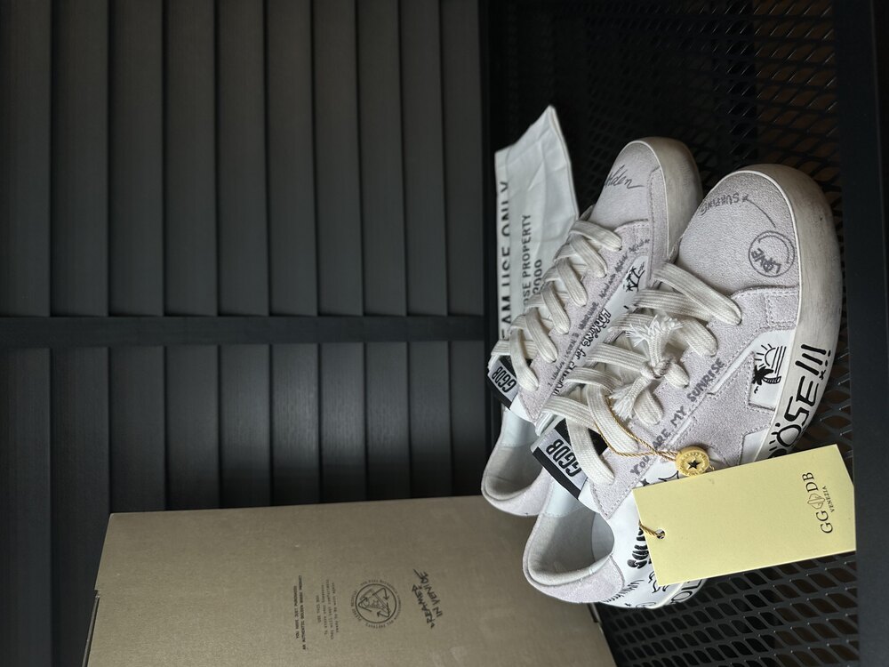 Golden Goose