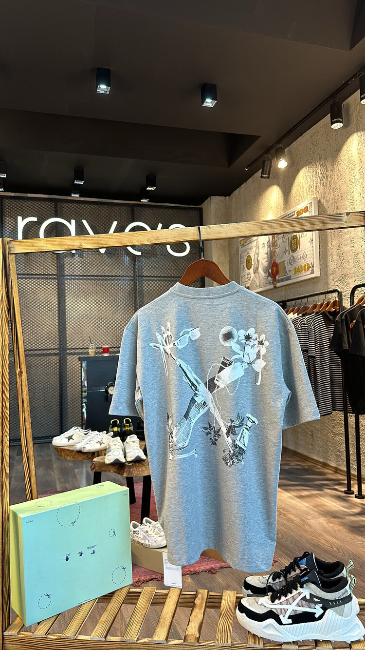 Off-White T-Shirt